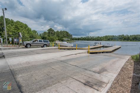 dutchman creek boat ramp 9 miles downstream on the south side of the river at the Raccoon Mountain Pump Station, mile marker 444